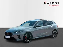 Blanco Usado 2025 BMW 120 Utilitario | 43.900 € (Precio justo)