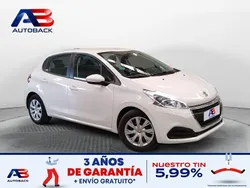 Blanco Usado 2020 Peugeot 208 Active Utilitario | 9500 € (Super precio)