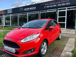Rojo Usado 2017 Ford Fiesta Business Edition Utilitario | 7990 € (Super precio)