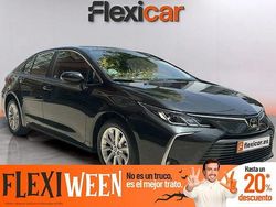 Negro Usado 2023 Toyota Corolla Active Berlina | 19.990 €