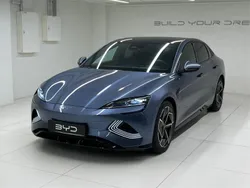 Azul Usado 2023 BYD Seal Design Berlina | 34.900 €