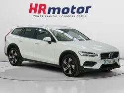 Usado 2021 Volvo V60 Familiar | 28.560 € (Un poco caro)