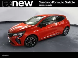 Naranja Usado 2023 Renault Clio V Techno Berlina | 17.700 € (Un poco caro)