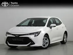Blanco Usado 2019 Toyota Corolla Active Berlina | 20.490 € (Un poco caro)