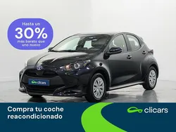 Negro Usado 2023 Toyota Yaris Hybrid Active | 18.890 € (Buen precio)