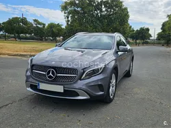 Gris / plata Usado 2015 Mercedes GLA200 Urban SUV | 21.000 € (Caro)