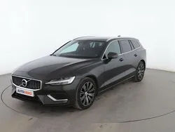 Gris Usado 2019 Volvo V60 Inscription Familiar | 20.199 € (Un poco caro)