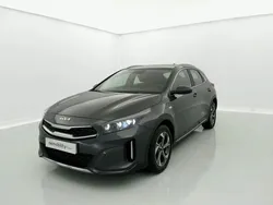 Pentametal met. Usado 2023 Kia XCeed SUV | 15.660 € (Buen precio)