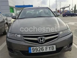 Gris / plata Usado 2007 Honda Accord Sport Berlina | 2500 €