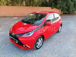 Rojo Usado 2016 Toyota Aygo X-cite Utilitario | 8490 € (Precio justo)