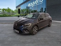 Gris Usado 2021 Renault Clio V Initiale Paris Berlina | 18.900 € (Caro)