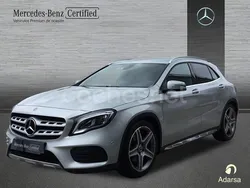 Gris / plata Usado 2017 Mercedes GLA250 SUV | 28.900 € (Precio justo)
