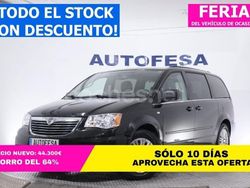 Negro Usado 2015 Lancia Voyager Monovolumen | 15.850 € (Precio justo)