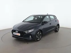 Gris Usado 2020 Hyundai i20 Berlina | 16.299 € (Precio justo)
