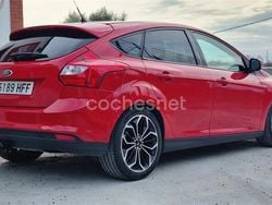 Rojo Usado 2011 Ford Focus Trend Berlina | 5800 € (Precio justo)