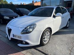 Blanco Usado 2018 Alfa Romeo Giulietta Utilitario | 9490 € (Super precio)