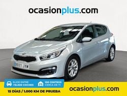 Gris plata Usado 2017 Kia Ceed GT Utilitario | 10.380 € (Precio justo)