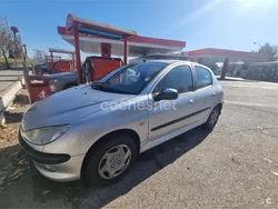 Gris / plata Usado 2003 Peugeot 206 Berlina | 2700 € (Precio justo)