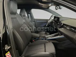 Negro Usado 2024 Audi A3 Sportback S-Line Berlina | 35.900 € (Caro)