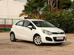 Blanco Usado 2014 Kia Rio 2 Utilitario | 8500 €