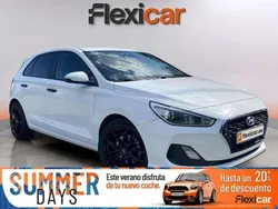 Blanco Usado 2018 Hyundai i30 GO! Utilitario | 13.990 € (Un poco caro)