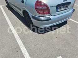 Gris / plata Usado 2002 Nissan Almera Comfort Berlina | 900 € (Precio justo)