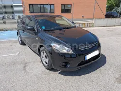 Negro Usado 2010 Kia ProCeed Utilitario | 4790 € (Buen precio)