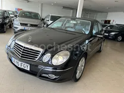 Negro Usado 2006 Mercedes E280 Elegance Berlina | 7999 € (Precio justo)
