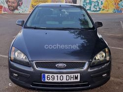 Azul Usado 2005 Ford Focus Sport Berlina | 3000 € (Un poco caro)