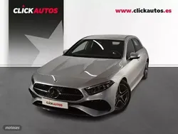 Plateado Usado 2024 Mercedes A200 AMG line Berlina | 35.000 € (Precio justo)