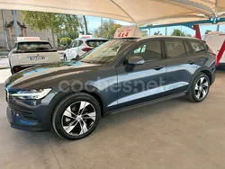 Azul Usado 2021 Volvo V60 CC Pro Familiar | 29.500 € (Precio justo)