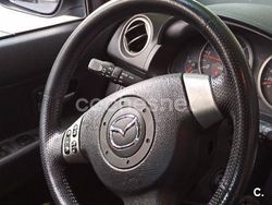 Azul Usado 2004 Mazda 2 Sportive Berlina | 3350 €