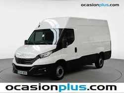 Blanco Usado 2023 Iveco Daily Berlina | 24.712 € (Buen precio)