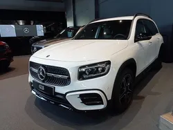 Blanco Nuevo 2025 Mercedes GLB200 SUV | 50.300 €
