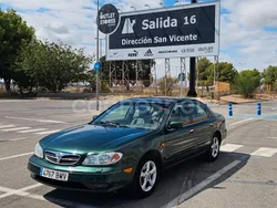 Verde Usado 2001 Nissan Maxima SE Berlina | 1800 €