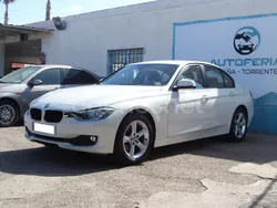 Blanco Usado 2012 BMW 316 Sport Line Berlina | 9990 € (Precio justo)