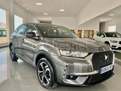 Gris / plata Usado 2021 DS Automobiles DS7 Crossback Bastille SUV | 21.500 € (Un poco caro)