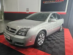 Gris / plata Usado 2004 Opel Vectra Comfort Berlina | 4500 € (Un poco caro)