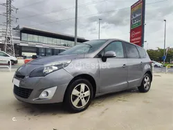 Gris / plata Usado 2012 Renault Grand Scénic III Dynamique Monovolumen | 5000 € (Buen precio)