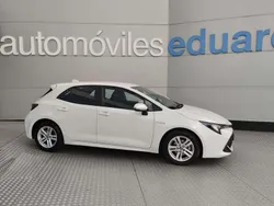 Blanco Usado 2019 Toyota Corolla Advance Berlina | 16.500 € (Super precio)