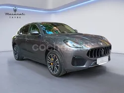 Gris / plata Usado 2025 Maserati Grecale GT SUV | 68.000 €