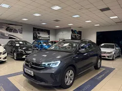 Gris / plata Usado 2022 VW Taigo Life SUV | 17.900 € (Precio justo)