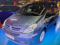 Gris / plata Usado 2006 Citroën Xsara Picasso Monovolumen | 5999 € (Un poco caro)