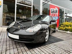 Negro Usado 2001 Porsche 911 Carrera 4 Coupe | 34.900 €