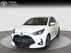 Usado 2022 Toyota Yaris Hybrid Active Monovolumen | 16.990 € (Buen precio)