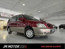 Burdeos Usado 2003 Kia Carnival EX Monovolumen | 6900 € (Caro)