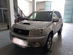Gris / plata Usado 2005 Toyota RAV4 Executive SUV | 7500 € (Precio justo)