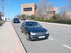 Negro Usado 2001 Mercedes C220 Classic Berlina | 3200 € (Precio justo)
