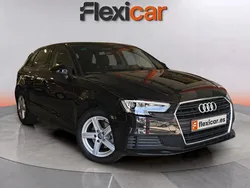 Negro Usado 2019 Audi A3 Sportback Attraction Berlina | 20.390 € (Buen precio)