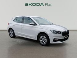 Blanco Usado 2024 Skoda Fabia Selection Utilitario | 17.190 € (Super precio)